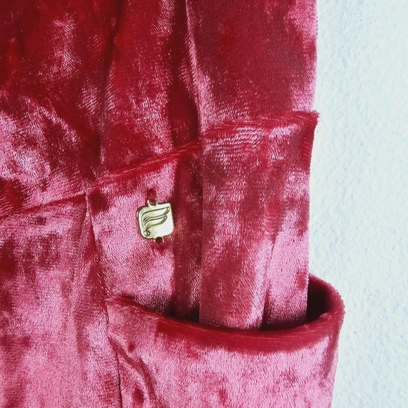 Fabletics High-Waisted Crushed Velour Crossover Leggings NWT Large Tall - Picture 8 of 15